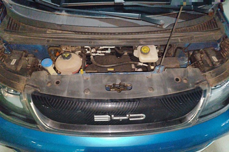 Used BYD Dolphin 2021 405 km Fashion Edition Engine Bay