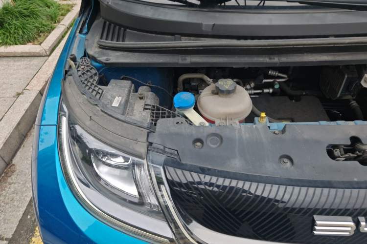 Used BYD Dolphin 2021 405 km Free Version Engine Bay Right