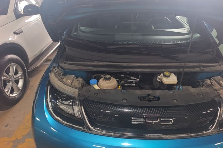 Used BYD Dolphin 2021 405 km Free Version Engine Bay Right