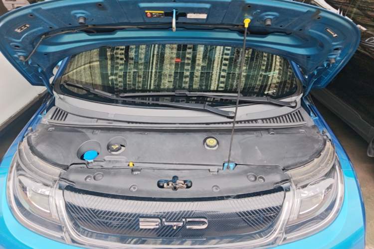 Used BYD Dolphin 2021 405 km Fashion Edition Engine Bay