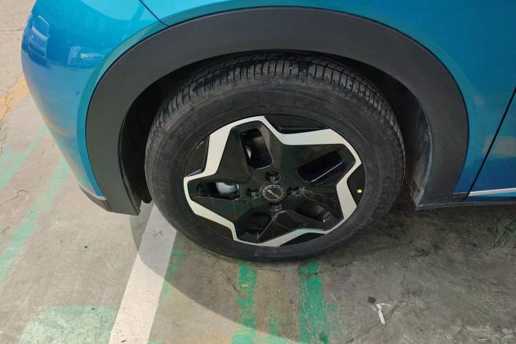 Used BYD Dolphin 2021 405 km Fashion Edition Exterior 4