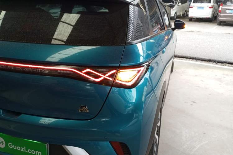 Used BYD Dolphin 2021 401km Knight Edition Exterior 6