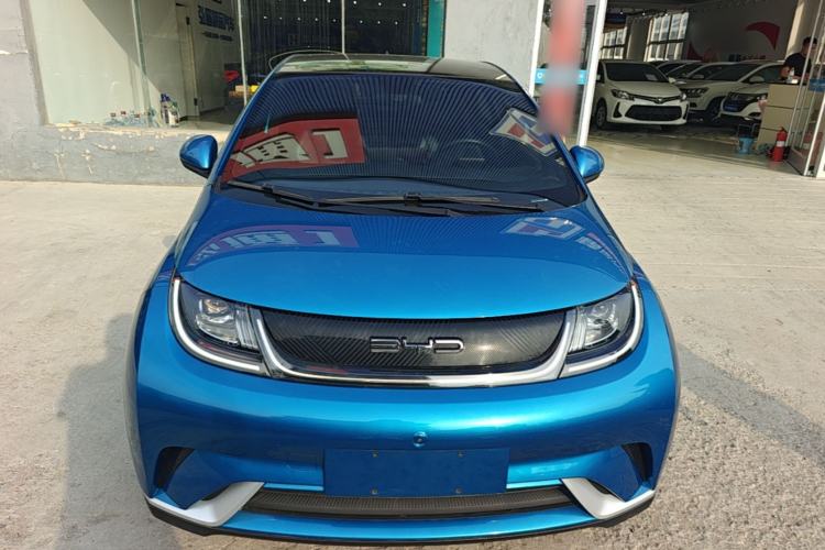 Used BYD Dolphin 2021 405 km Fashion Edition Front
