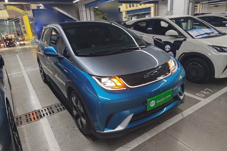 Used BYD Dolphin 2021 401km Knight Edition Front Right 45 Deg