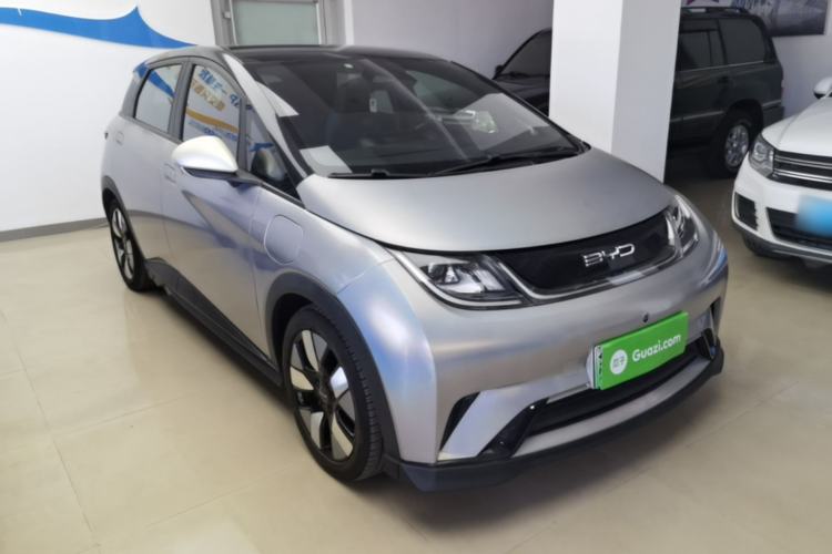 Used BYD Dolphin 2021 401km Knight Edition Front Right 45 Deg