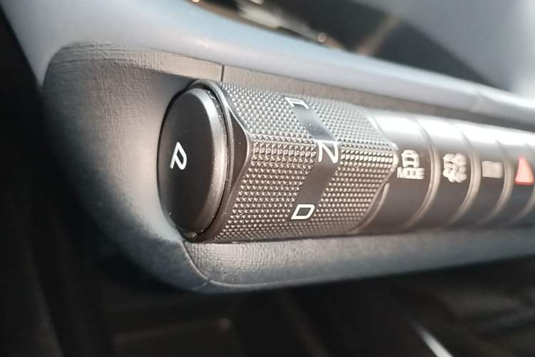 Used BYD Dolphin 2021 401km Knight Edition Gear Lever