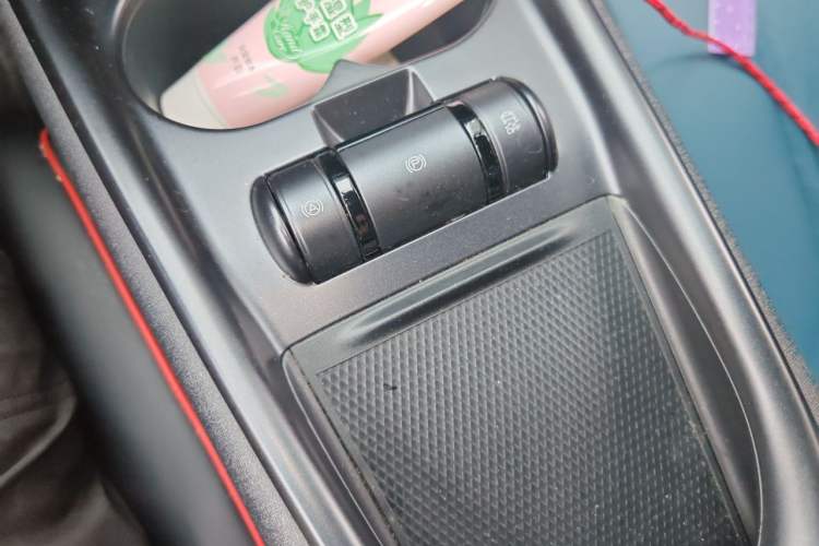 Used BYD Dolphin 2021 405 km Free Version Gear Lever
