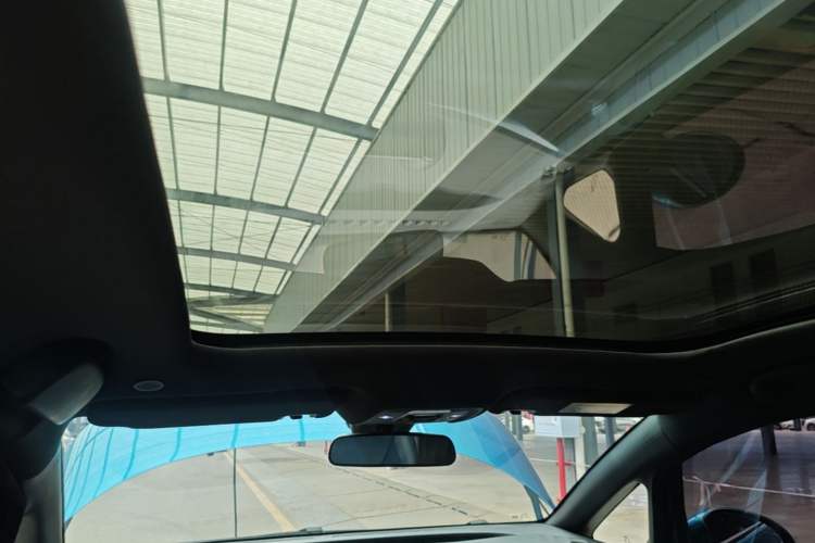 Used BYD Dolphin 2021 405 km Fashion Edition Headliner