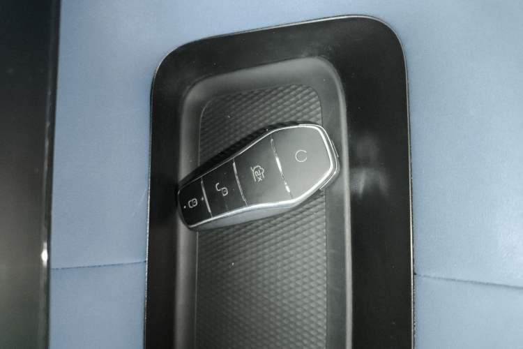 Used BYD Dolphin 2021 405 km Fashion Edition Interior 1