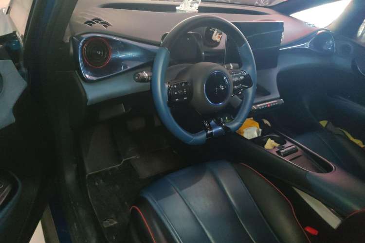Used BYD Dolphin 2021 405 km Fashion Edition Interior 3