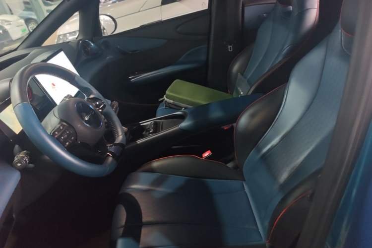 Used BYD Dolphin 2021 405 km Free Version Left Front Seat