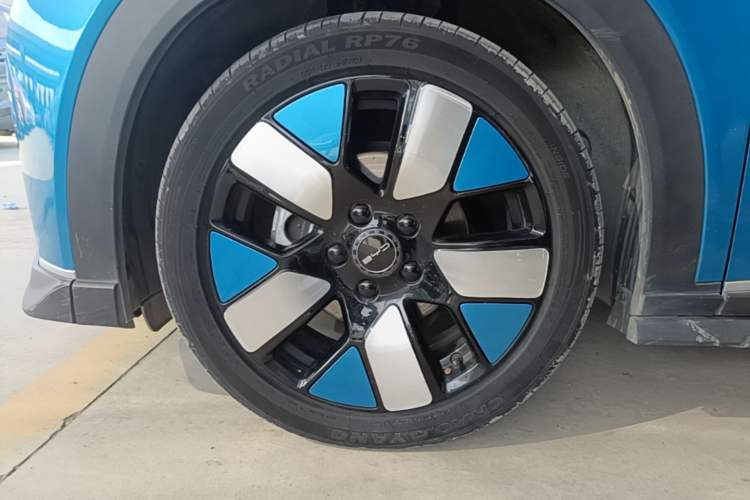 Used BYD Dolphin 2021 401km Knight Edition Left Front Wheel Hub