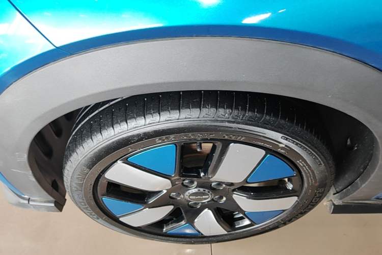 Used BYD Dolphin 2021 401km Knight Edition Left Front Wheel Hub