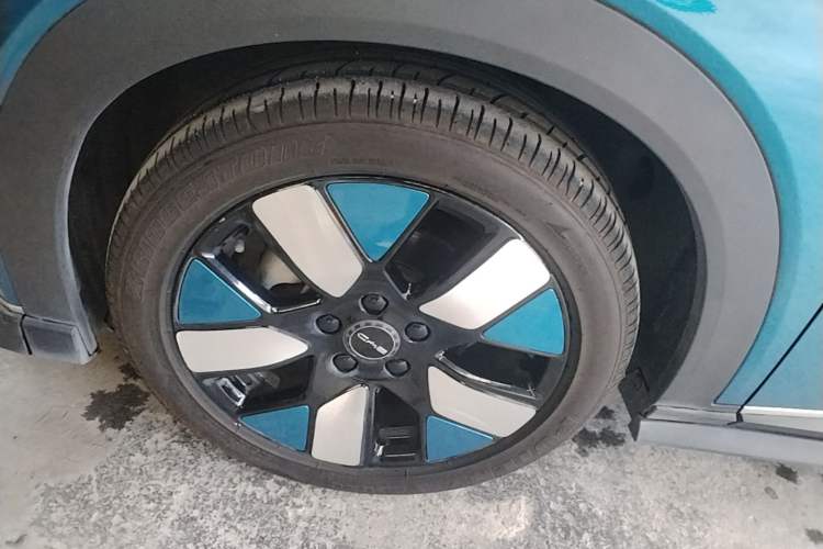 Used BYD Dolphin 2021 401km Knight Edition Left Front Wheel Hub