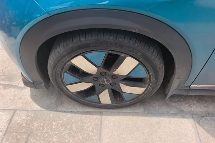 Used BYD Dolphin 2021 401km Knight Edition Left Front Wheel Hub