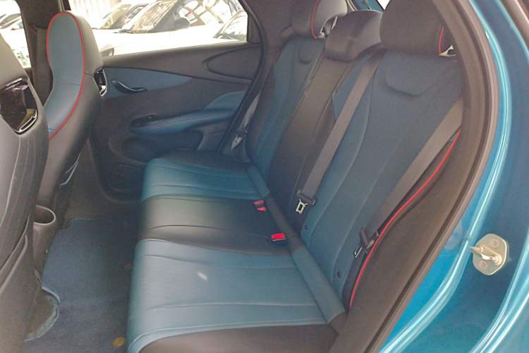 Used BYD Dolphin 2021 405 km Fashion Edition Left Rear Seat