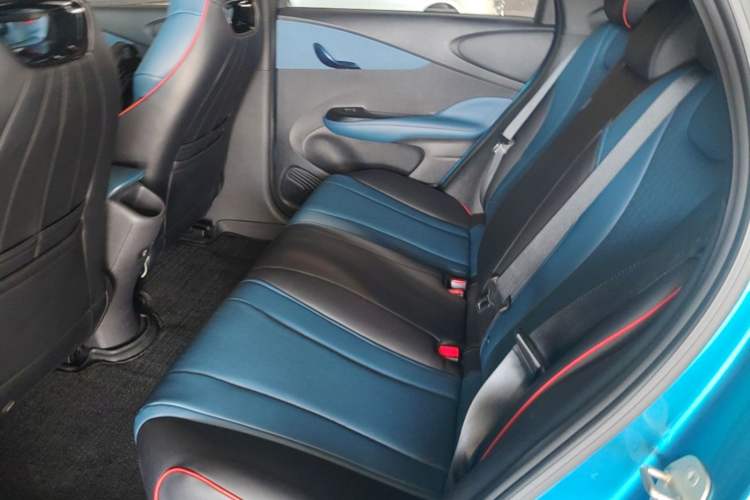 Used BYD Dolphin 2021 405 km Fashion Edition Left Rear Seat