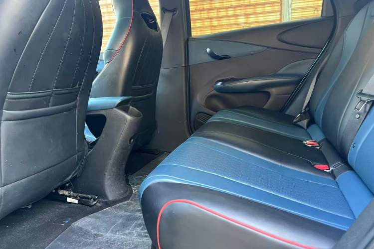 Used BYD Dolphin 2021 405 km Fashion Edition Left Rear Seat