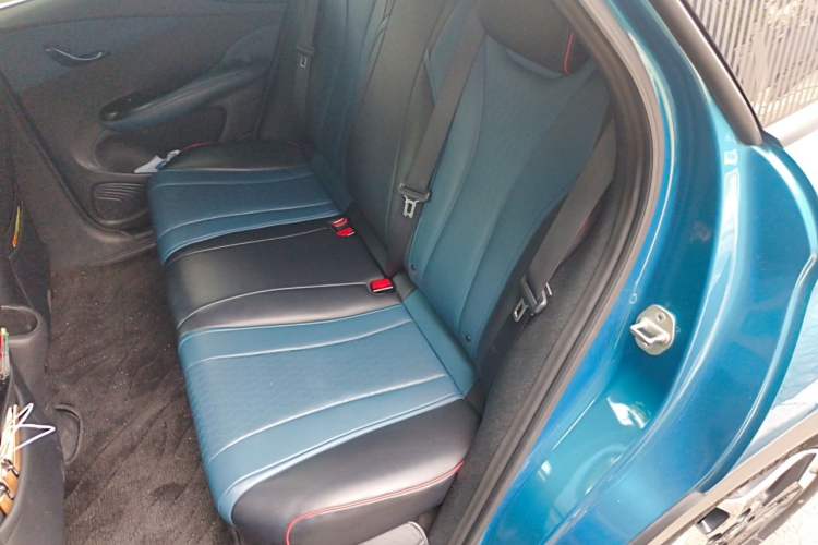 Used BYD Dolphin 2021 405 km Fashion Edition Left Rear Seat