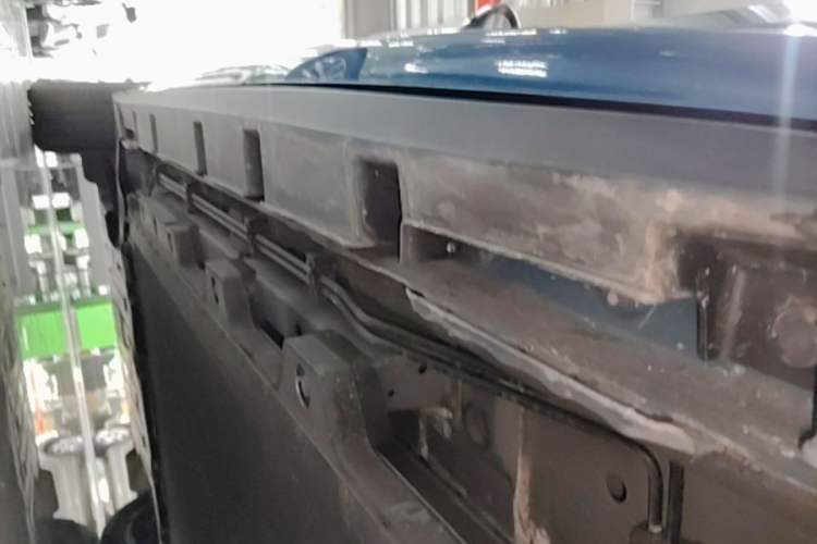 Used BYD Dolphin 2021 405 km Fashion Edition Left Side Sill