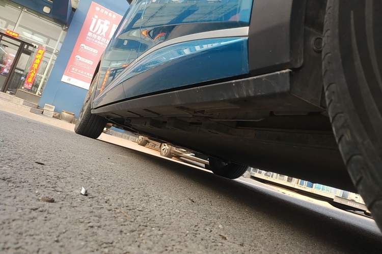 Used BYD Dolphin 2021 405 km Fashion Edition Left Side Sill