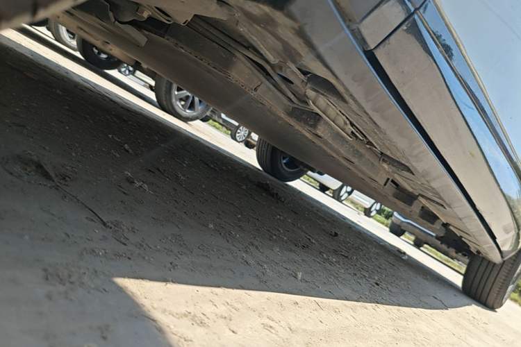 Used BYD Dolphin 2021 405 km Fashion Edition Left Side Sill