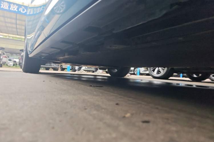 Used BYD Dolphin 2021 405 km Fashion Edition Left Side Sill