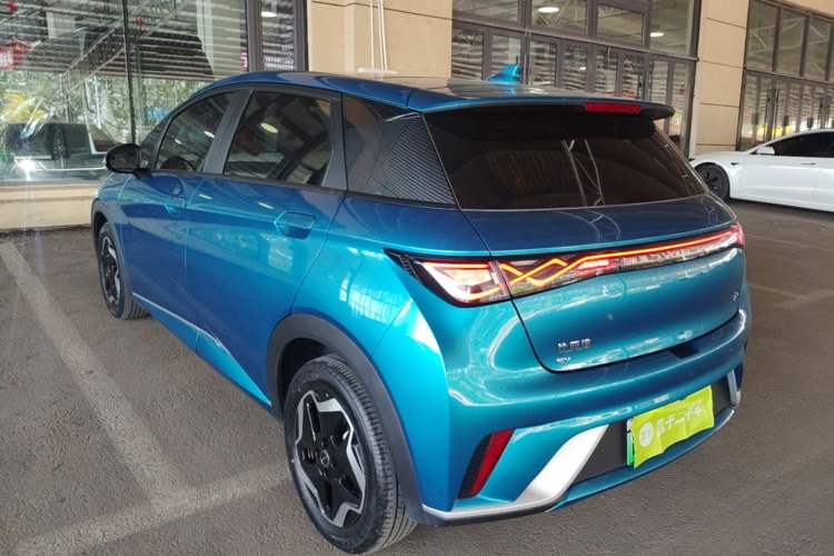 Used BYD Dolphin 2021 405 km Fashion Edition Rear Left 45 Deg