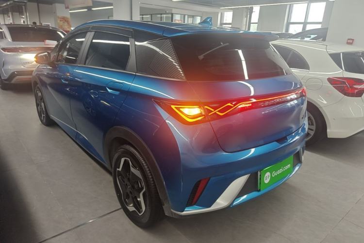 Used BYD Dolphin 2021 405 km Fashion Edition Rear Left 45 Deg