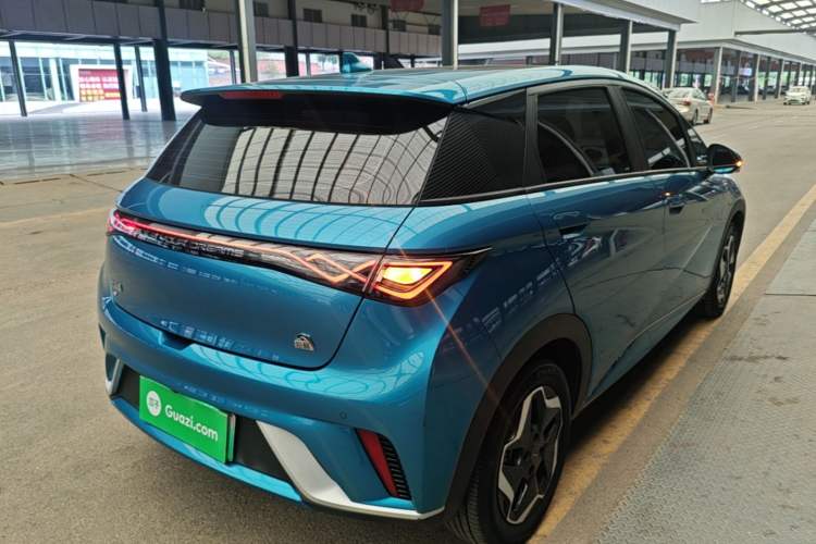 Used BYD Dolphin 2021 405 km Fashion Edition Rear Right 45 Deg