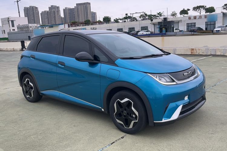 Used BYD Dolphin 2021 405 km Fashion Edition Rear Right 45 Deg