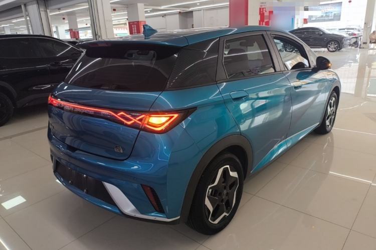 Used BYD Dolphin 2021 405 km Fashion Edition Rear Right 45 Deg