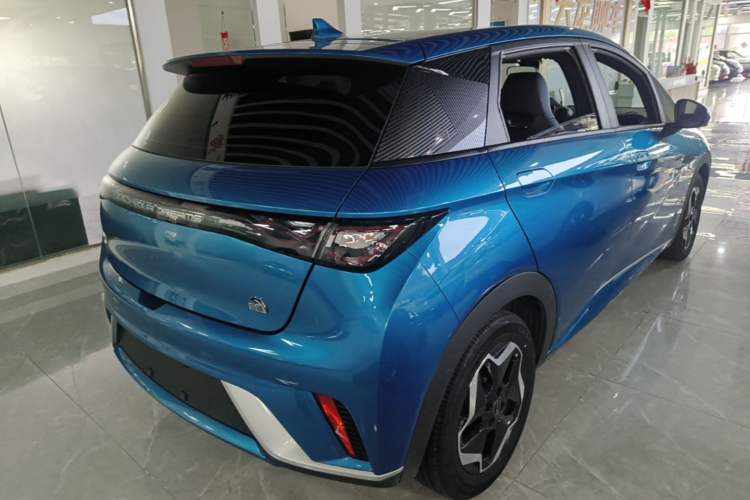 Used BYD Dolphin 2021 405 km Fashion Edition Rear Right 45 Deg