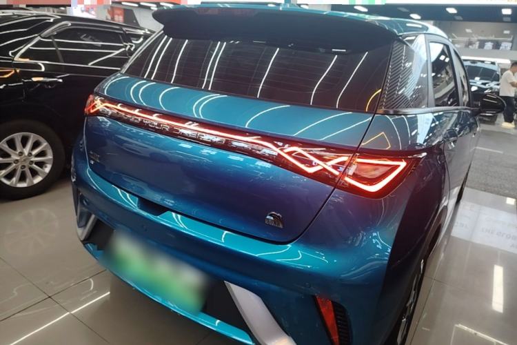 Used BYD Dolphin 2021 405 km Fashion Edition Rear Right 45 Deg