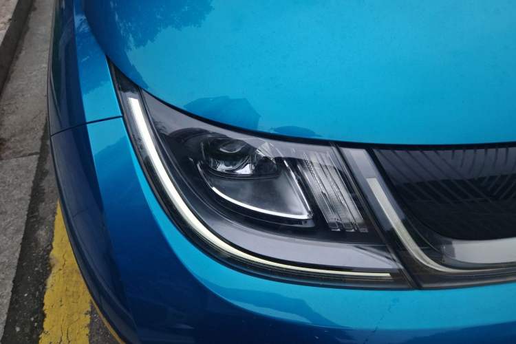 Used BYD Dolphin 2021 405 km Free Version Right Front Headlight