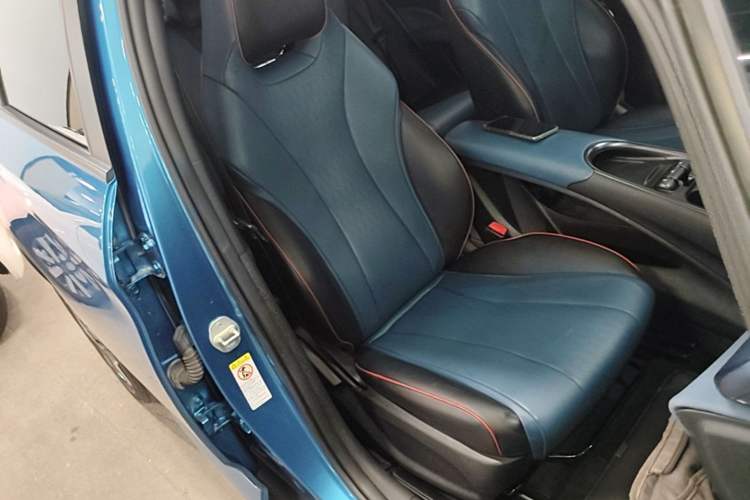 Used BYD Dolphin 2021 405 km Fashion Edition Right Front Seat