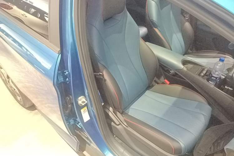 Used BYD Dolphin 2021 405 km Fashion Edition Right Front Seat