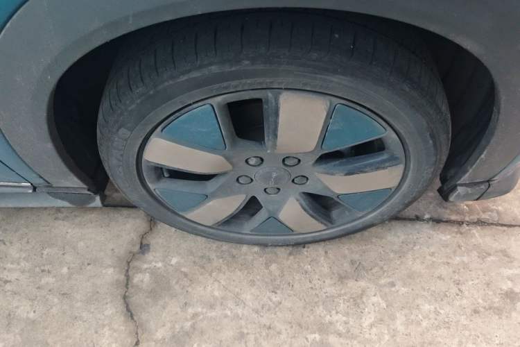 Used BYD Dolphin 2021 401km Knight Edition Right Front Wheel Hub