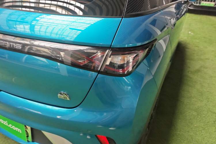 Used BYD Dolphin 2021 405 km Fashion Edition Right Rear Taillight