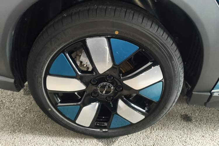 Used BYD Dolphin 2021 401km Knight Edition Right Rear Wheel Hub