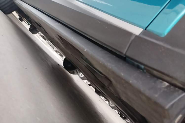 Used BYD Dolphin 2021 401km Knight Edition Right Side Sill