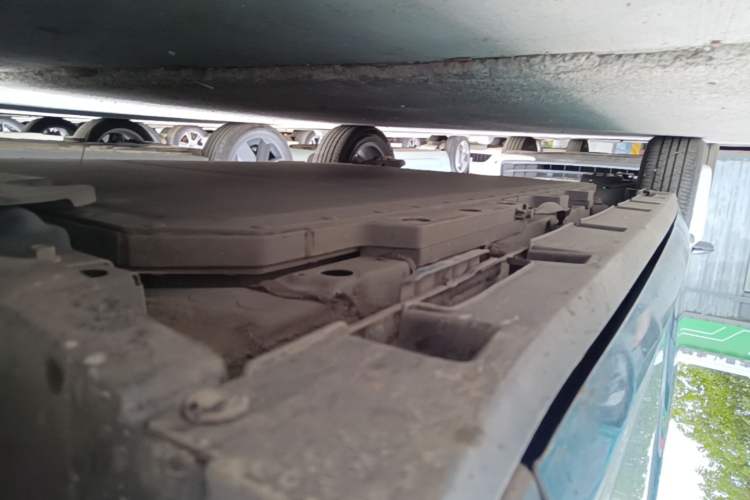 Used BYD Dolphin 2021 405 km Fashion Edition Right Side Sill