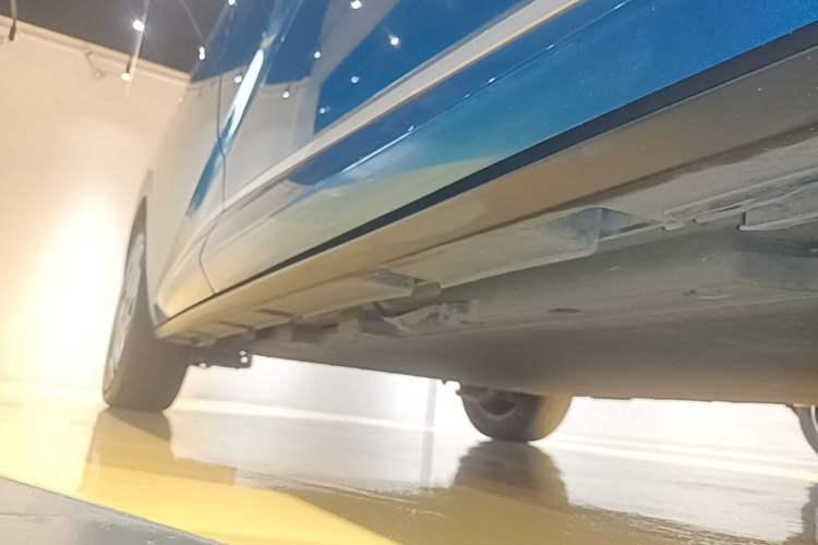 Used BYD Dolphin 2021 405 km Fashion Edition Right Side Sill