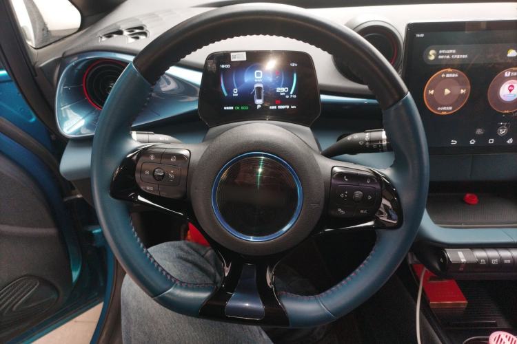 Used BYD Dolphin 2021 405 km Fashion Edition Steering Wheel