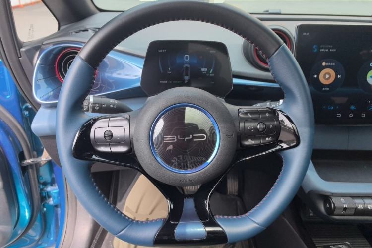 Used BYD Dolphin 2021 405 km Fashion Edition Steering Wheel