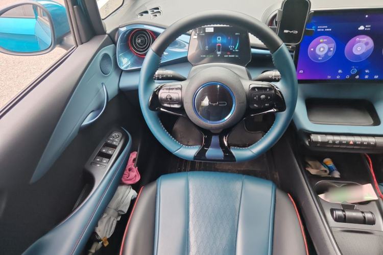 Used BYD Dolphin 2021 405 km Free Version Steering Wheel