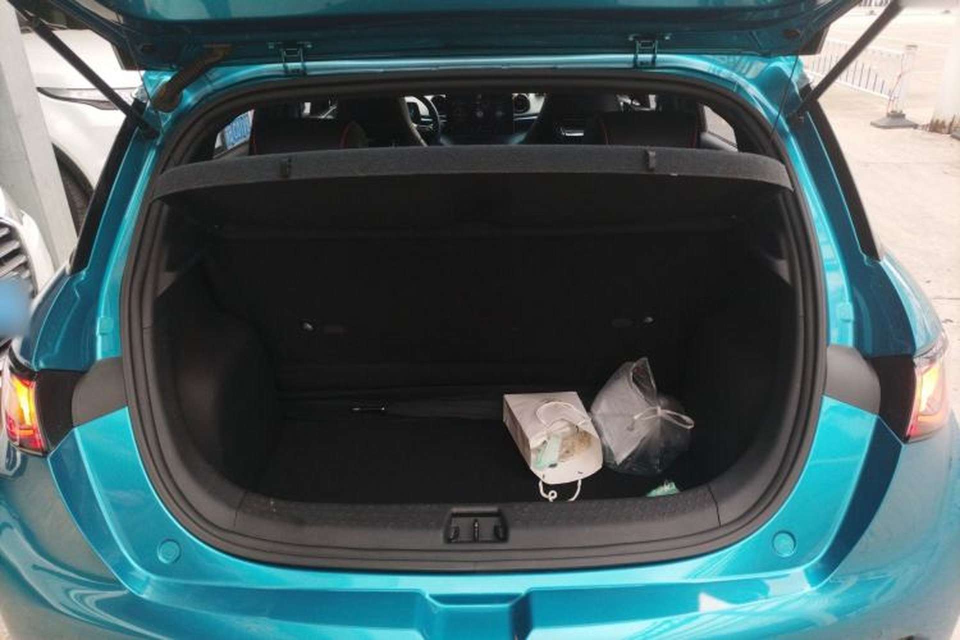 Used BYD Dolphin 2021 405 km Fashion Edition Trunk