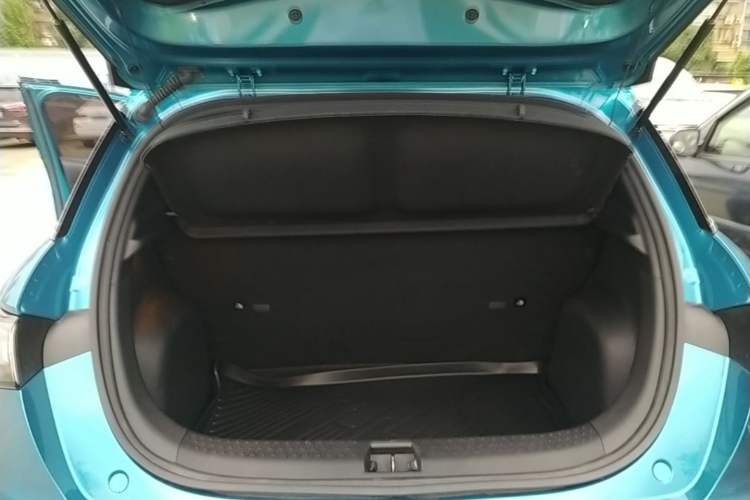 Used BYD Dolphin 2021 405 km Fashion Edition Trunk