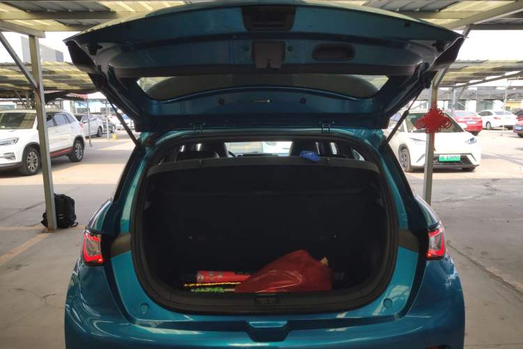 Used BYD Dolphin 2021 405 km Fashion Edition Trunk