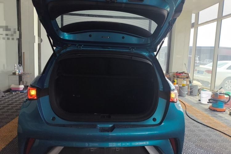 Used BYD Dolphin 2021 405 km Fashion Edition Trunk